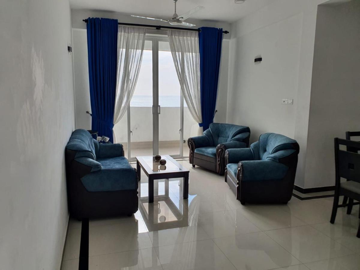 New 2 Bedroom Apartment, 100M Away From The Beach Dehiwala-Mount Lavinia Exterior foto