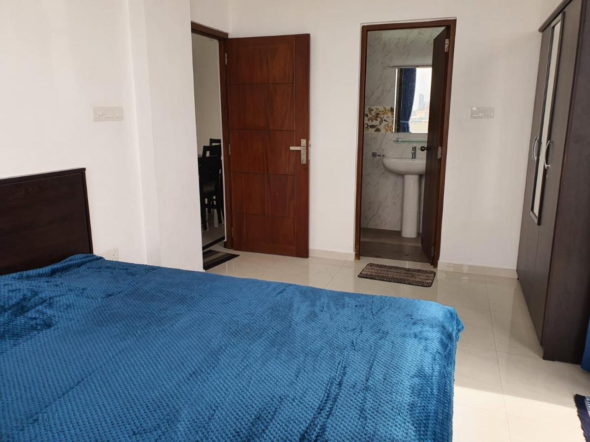 New 2 Bedroom Apartment, 100M Away From The Beach Dehiwala-Mount Lavinia Exterior foto